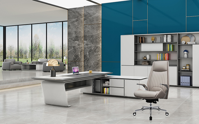 班臺(tái)后視圖